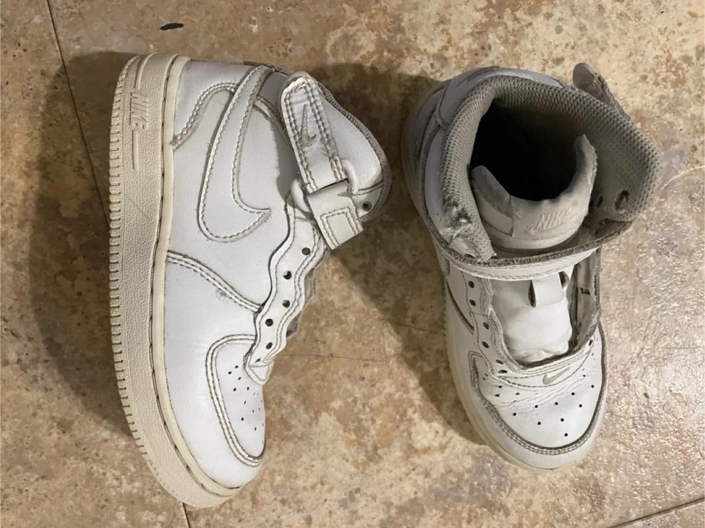 Nike Air Force & Jordan Shoes Bundle image indicator(3)