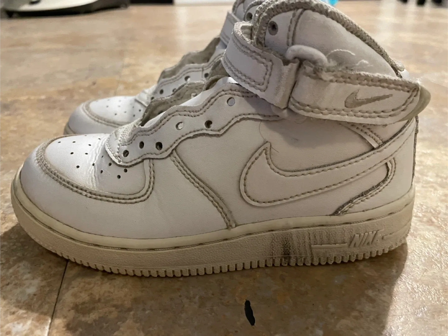 Nike Air Force & Jordan Shoes Bundle image indicator(2)