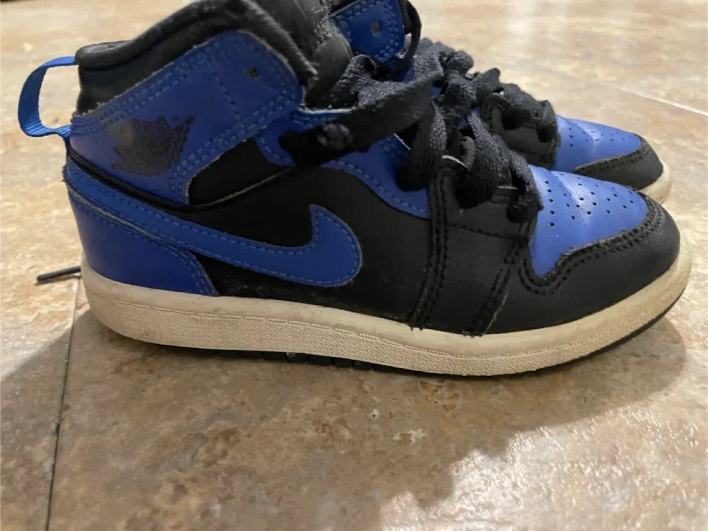 Nike Air Force & Jordan Shoes Bundle image indicator(7)