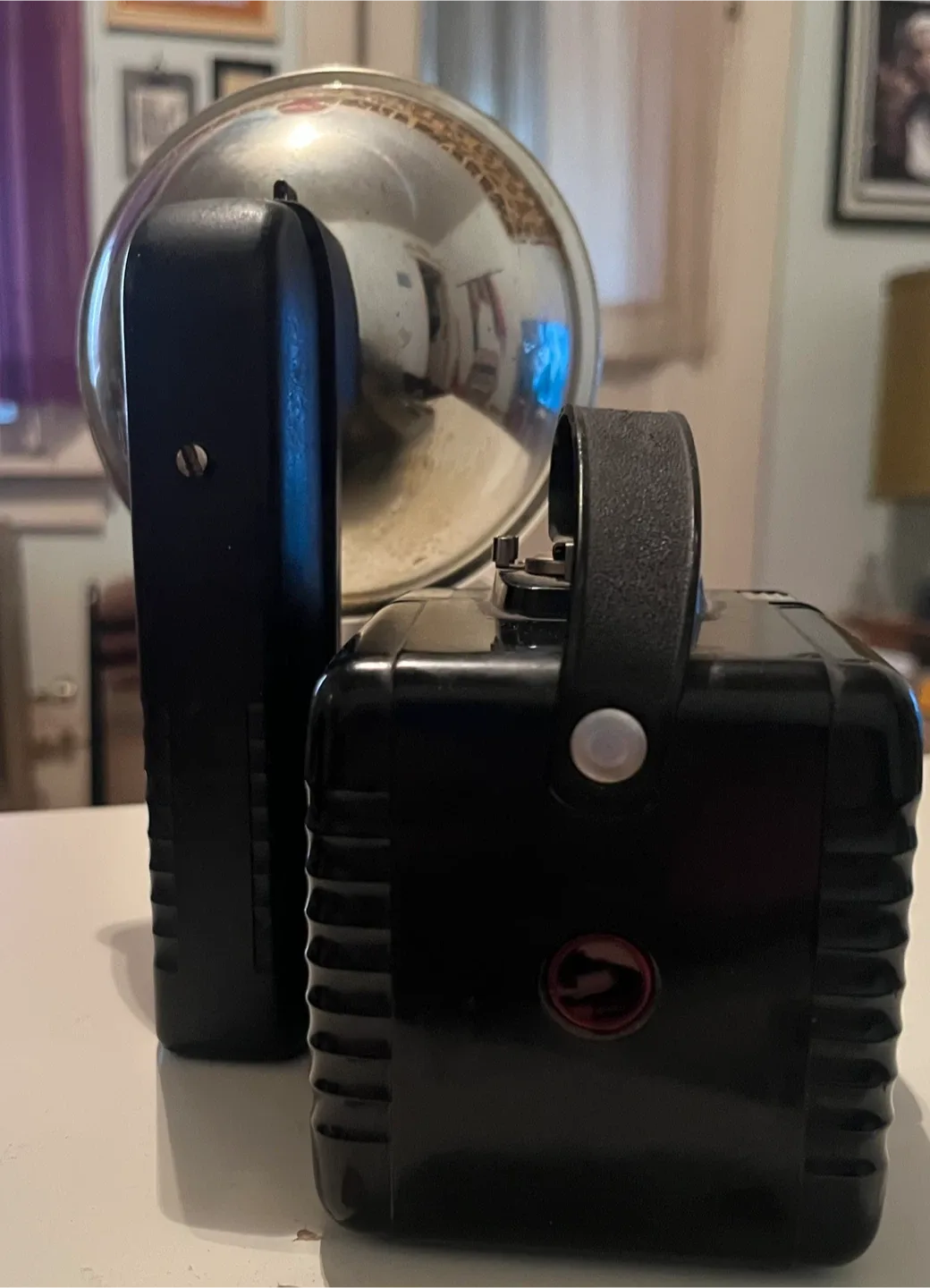 1950 Vintage Brownie Hawkeye Camera with Flash image indicator(5)