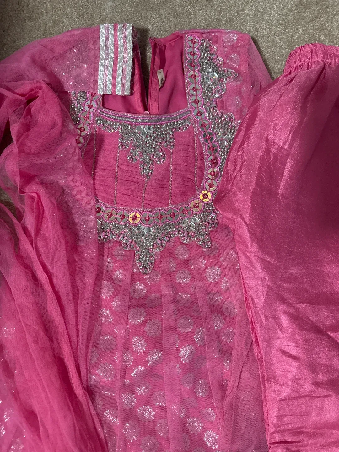 Pink Girls Salwar Kameez Suit - Size 26 image indicator(2)