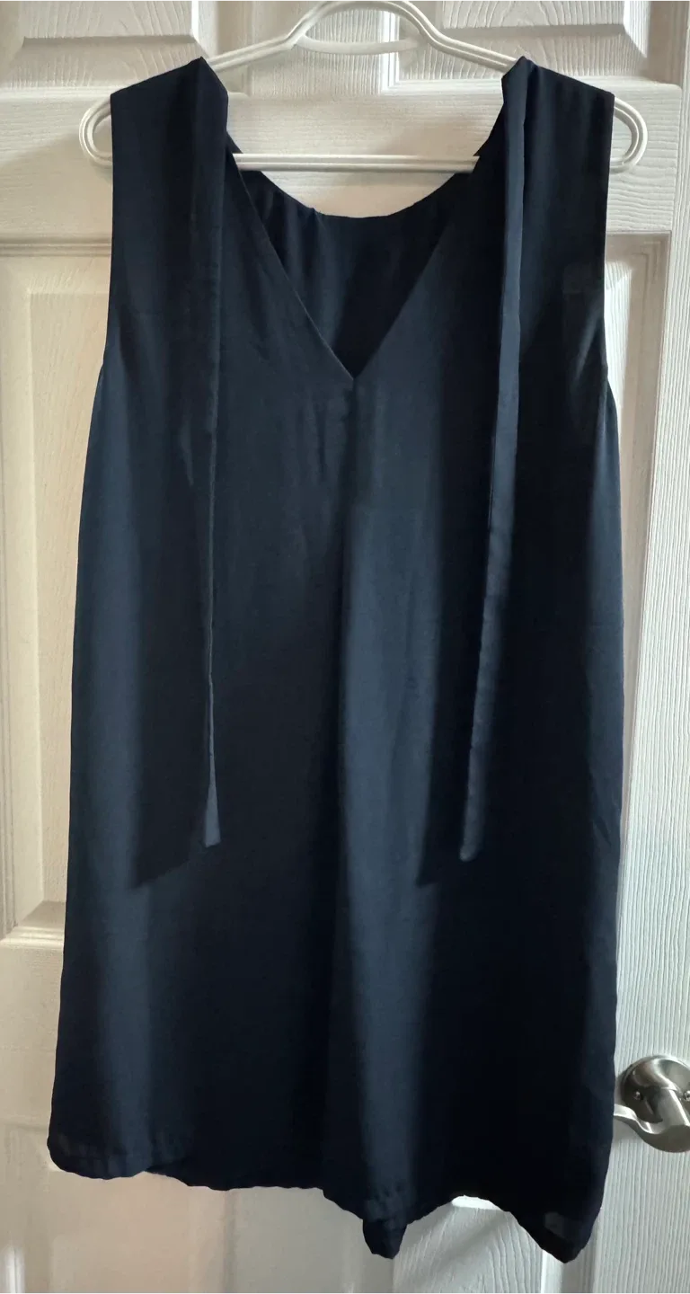 Navy Sleeveless Dress image indicator(2)