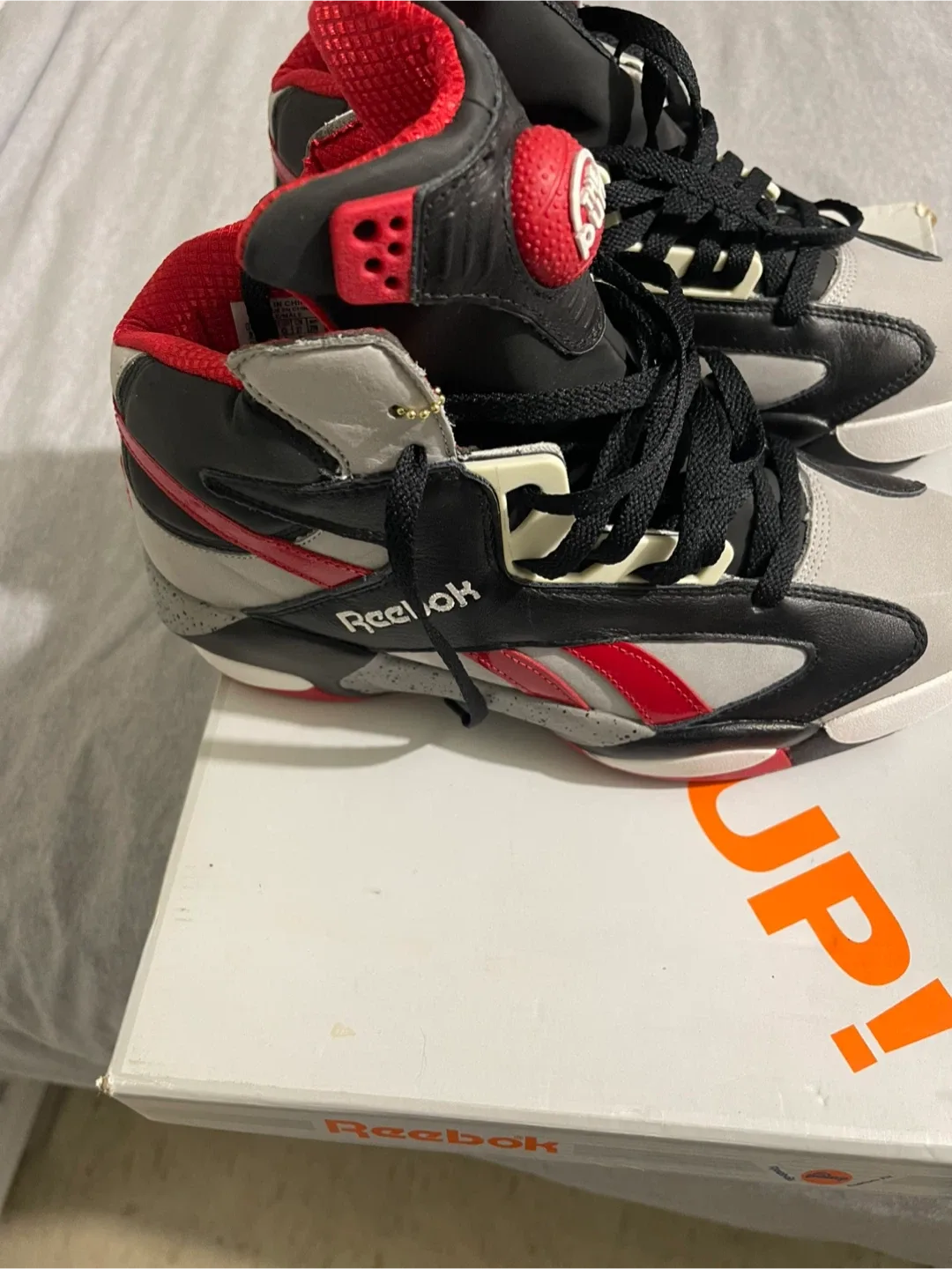 Reebok Shaq Attaq Basketball Shoes thumbnail