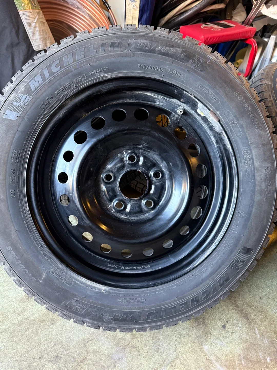 215/60R16 MICHELIN X-ICE SNOW TIRES ON RIMS image indicator(3)