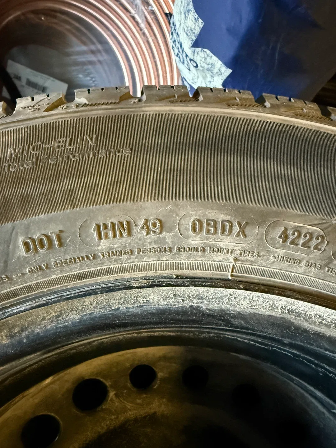 215/60R16 MICHELIN X-ICE SNOW TIRES ON RIMS image indicator(7)