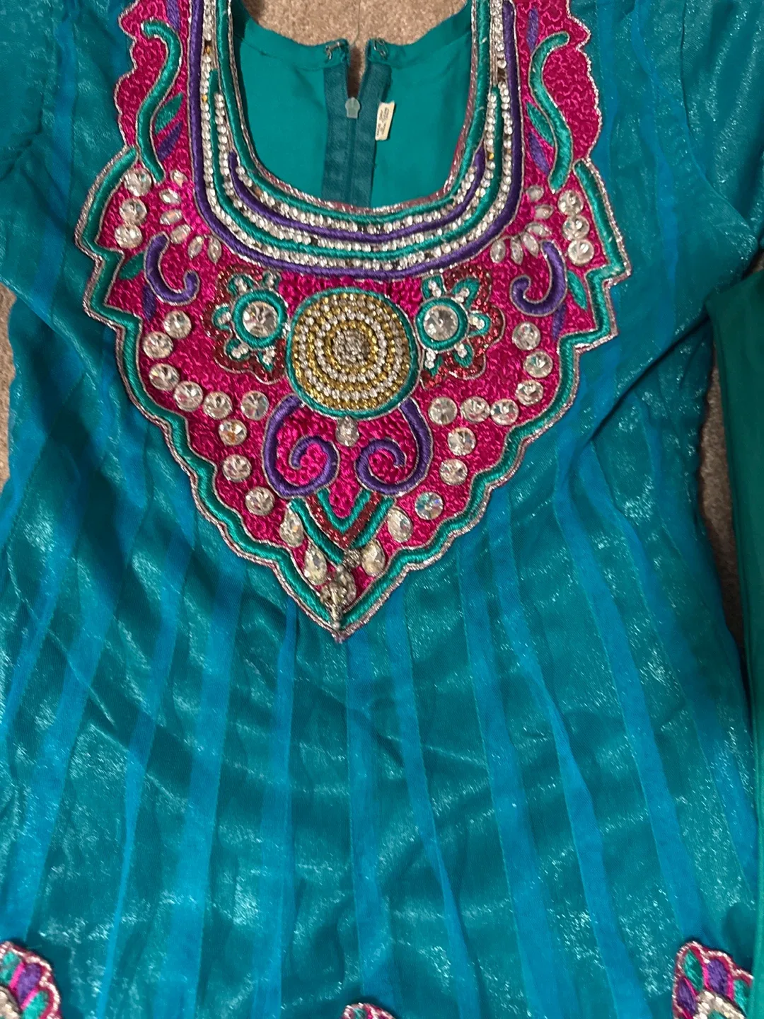 Girls' Teal & Pink Embroidered shalwar suit image indicator(2)