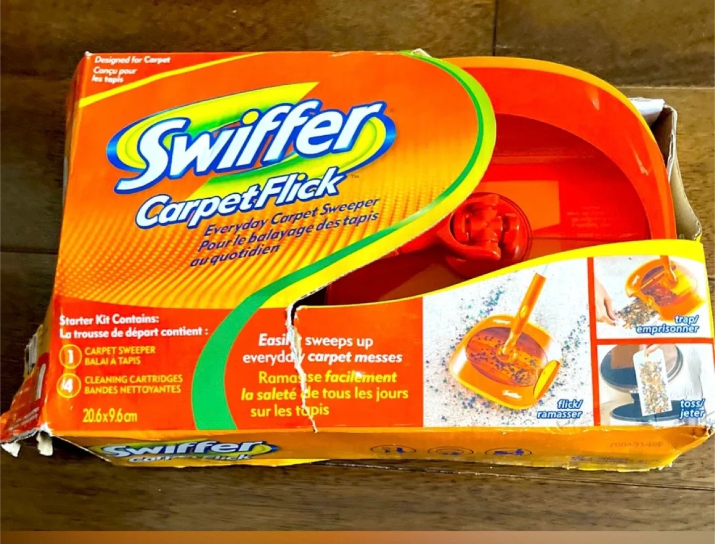Swiffer CarpetFlick Everyday Carpet Sweeper thumbnail