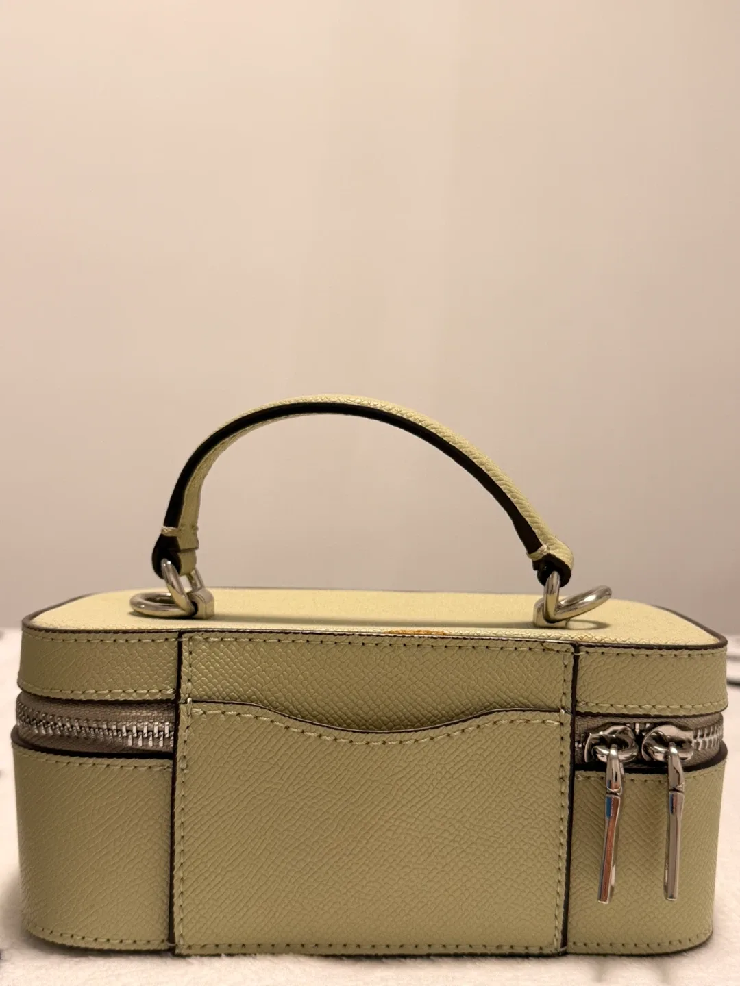Coach Color (Olive) Trail Bag Case image indicator(2)