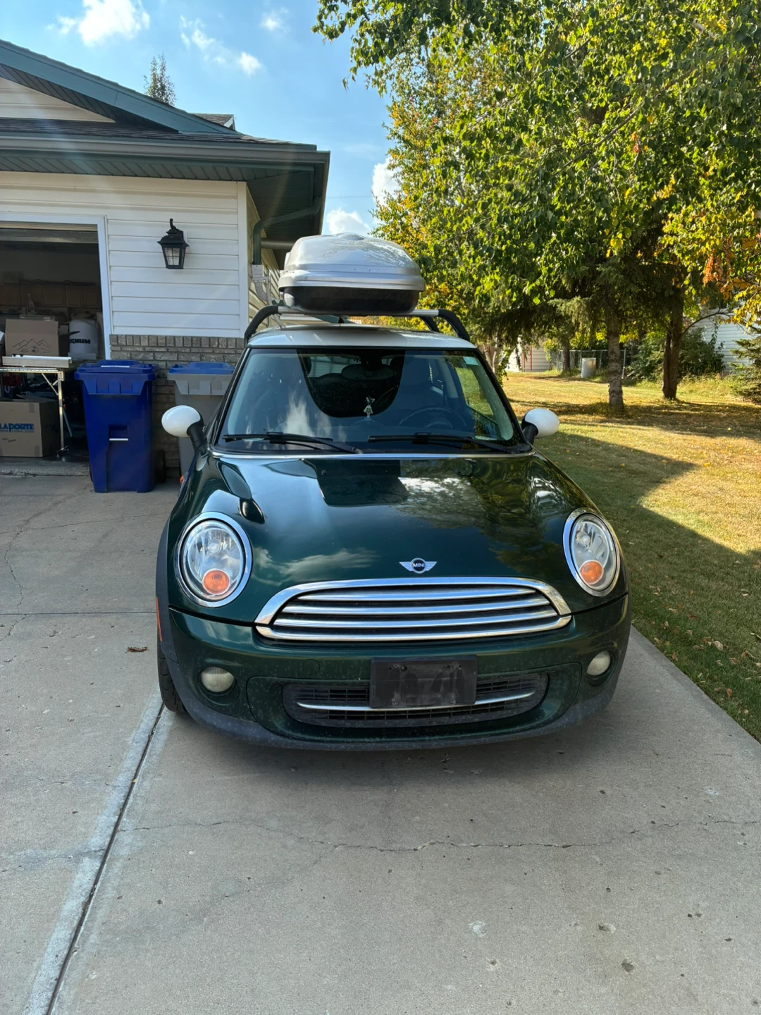 Mini Cooper w/ Roof Cargo Carrier - photo 2