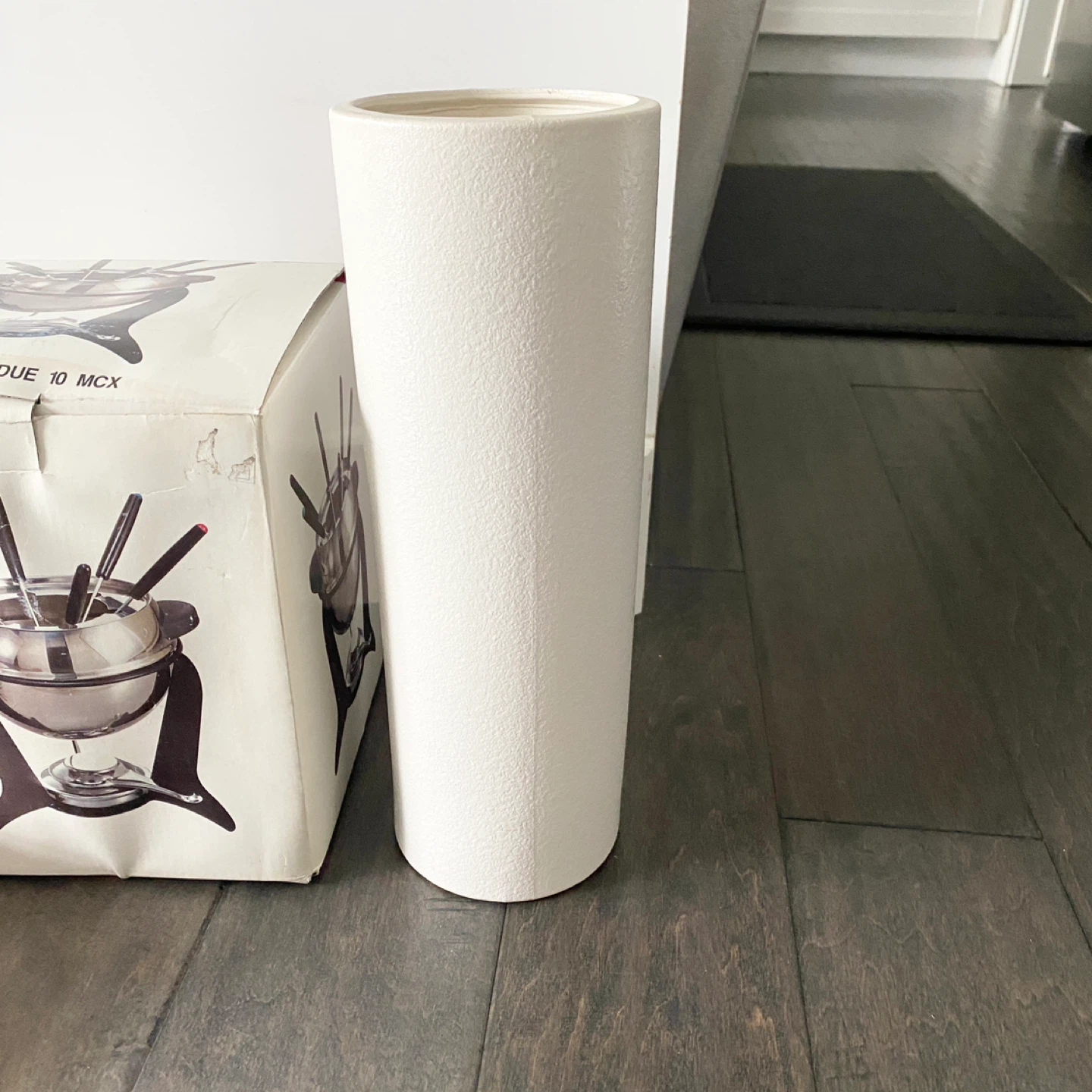 Free Stuff (Fondue set, vase, stove top grill) - photo 4