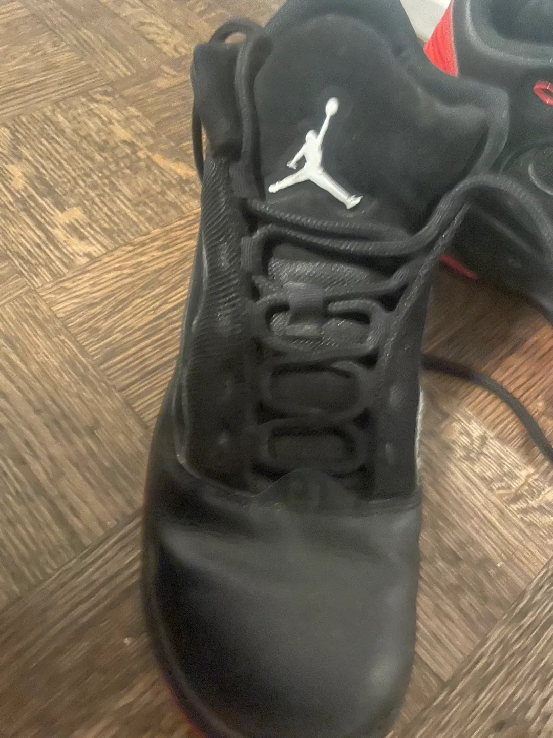 Jordan Black/Red image indicator(2)