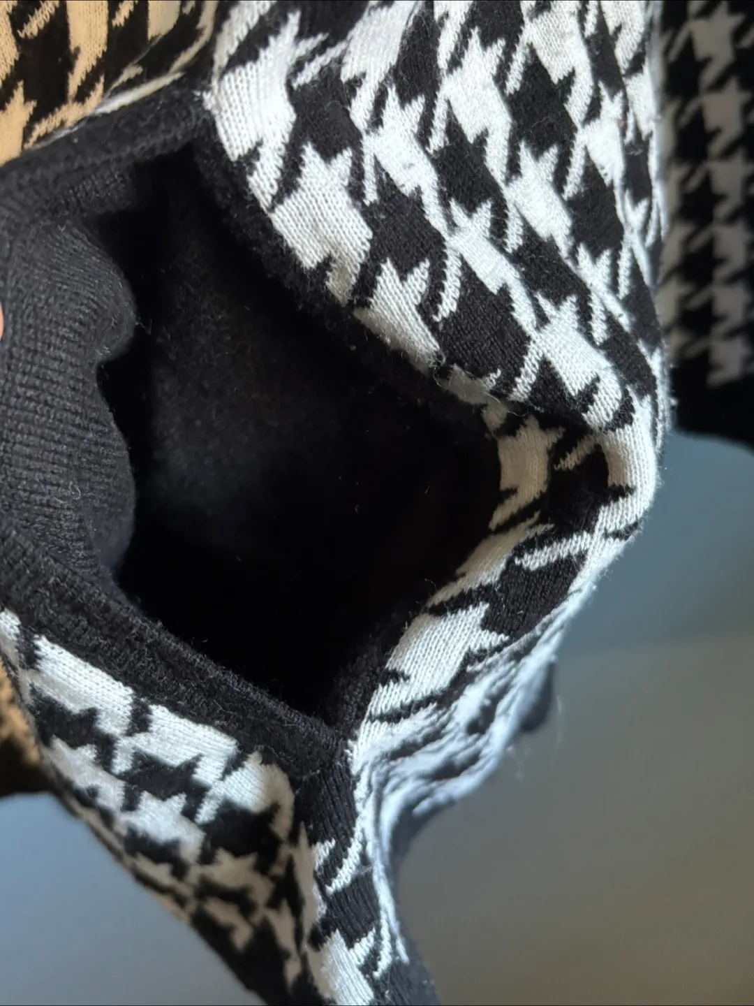 Alia Houndstooth Cardigan - Size M image indicator(4)