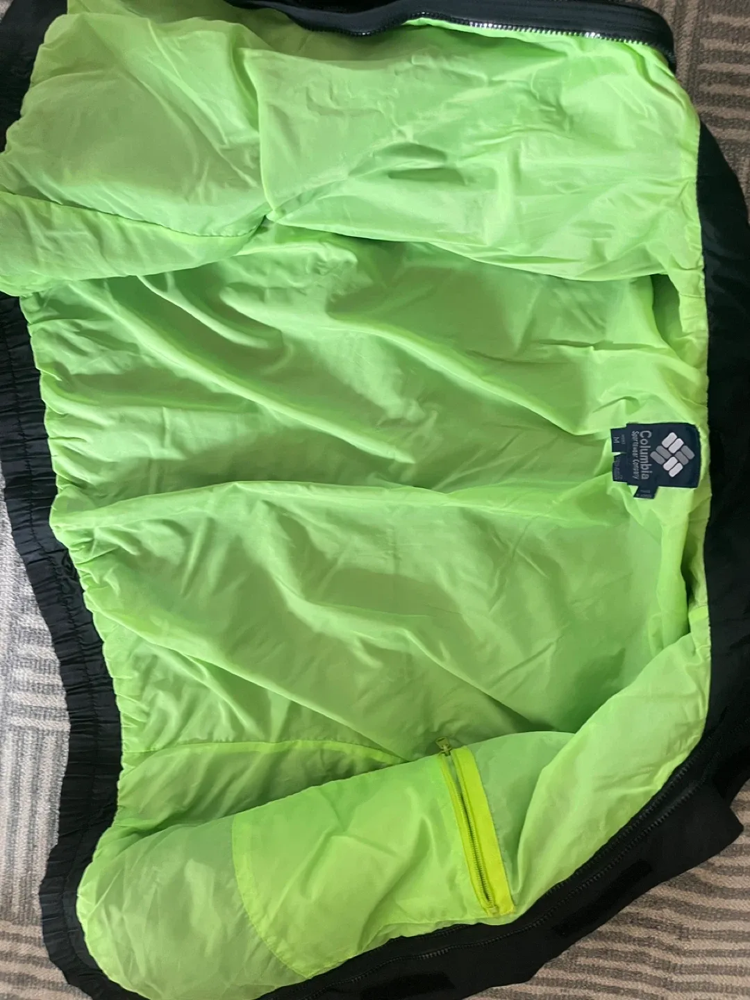 Columbia Whirlibird Black Jacket - Size M image indicator(3)