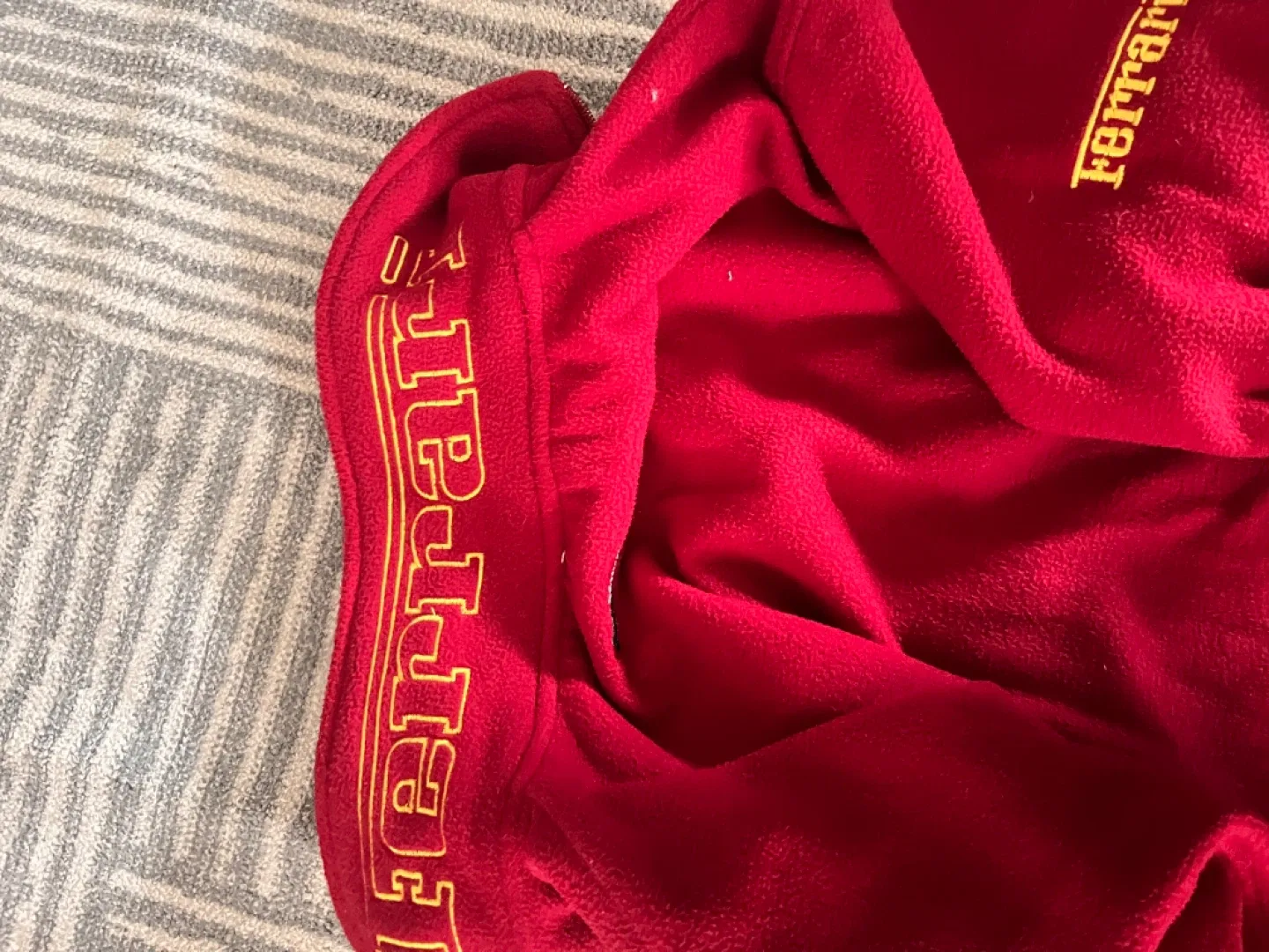 Ferrari Red Fleece Jacket - Size XL image indicator(3)