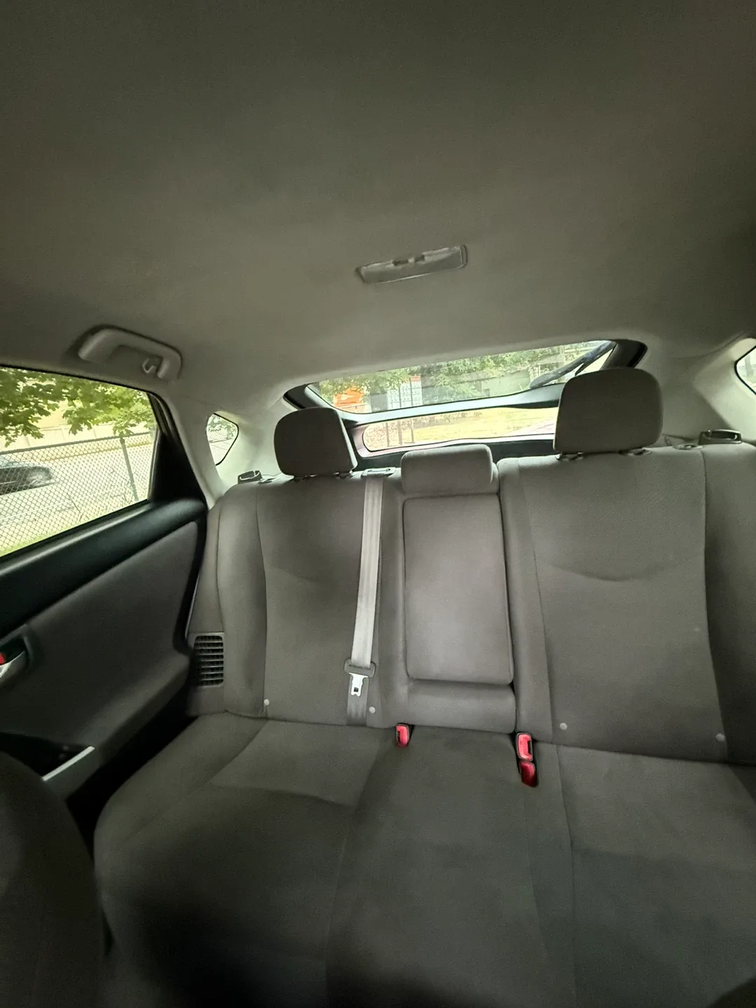 2012 Toyota Prius hybrid image indicator(9)