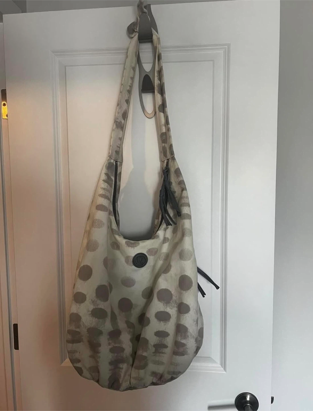 Lululemon Grey Patterned Shoulder Bag