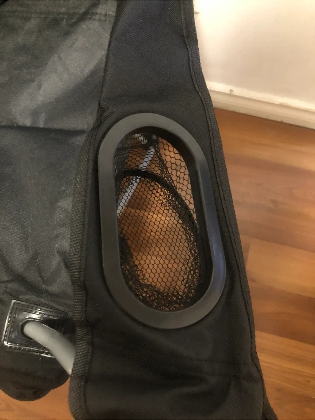 Black Folding Camping Chair with Cup Holders image indicator(3)