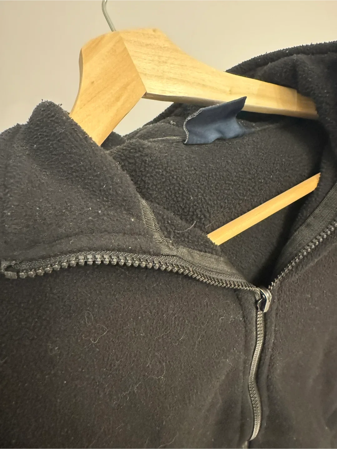 Black Fleece Jacket image indicator(2)