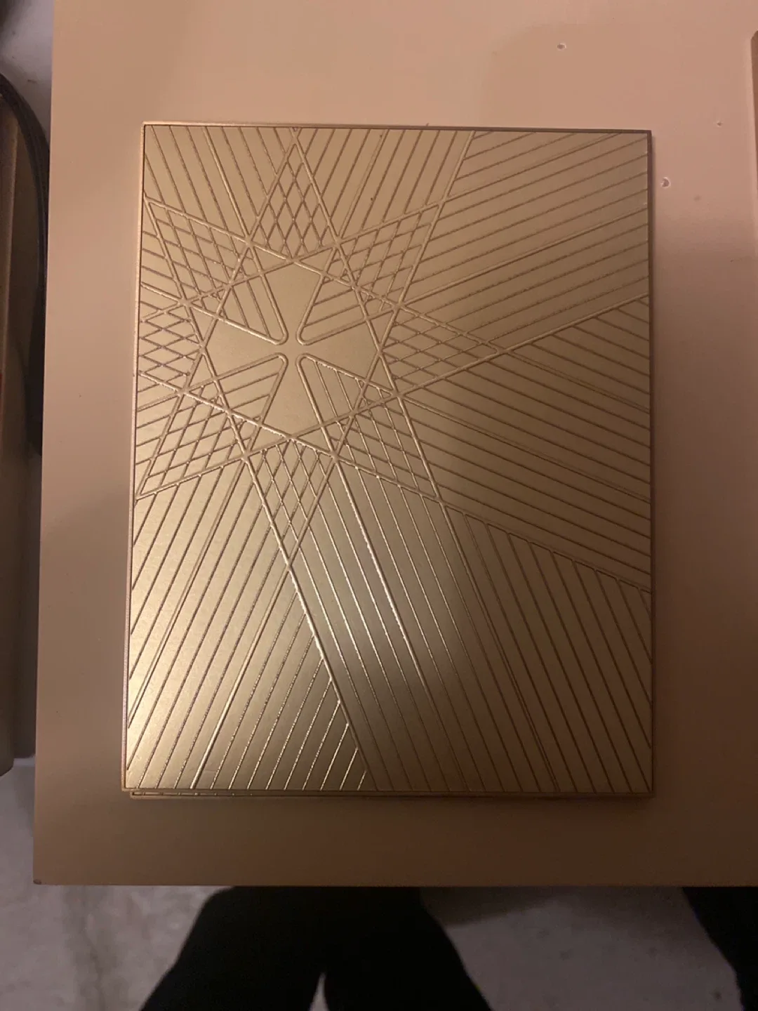 Metal tiles thumbnail