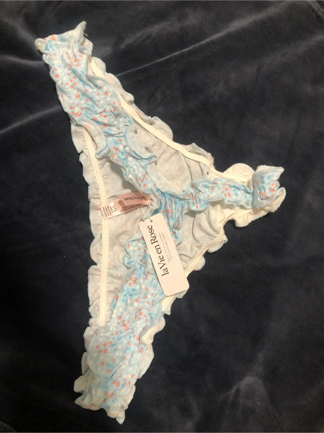 La Vie en Rose Thong - Size L image indicator(4)