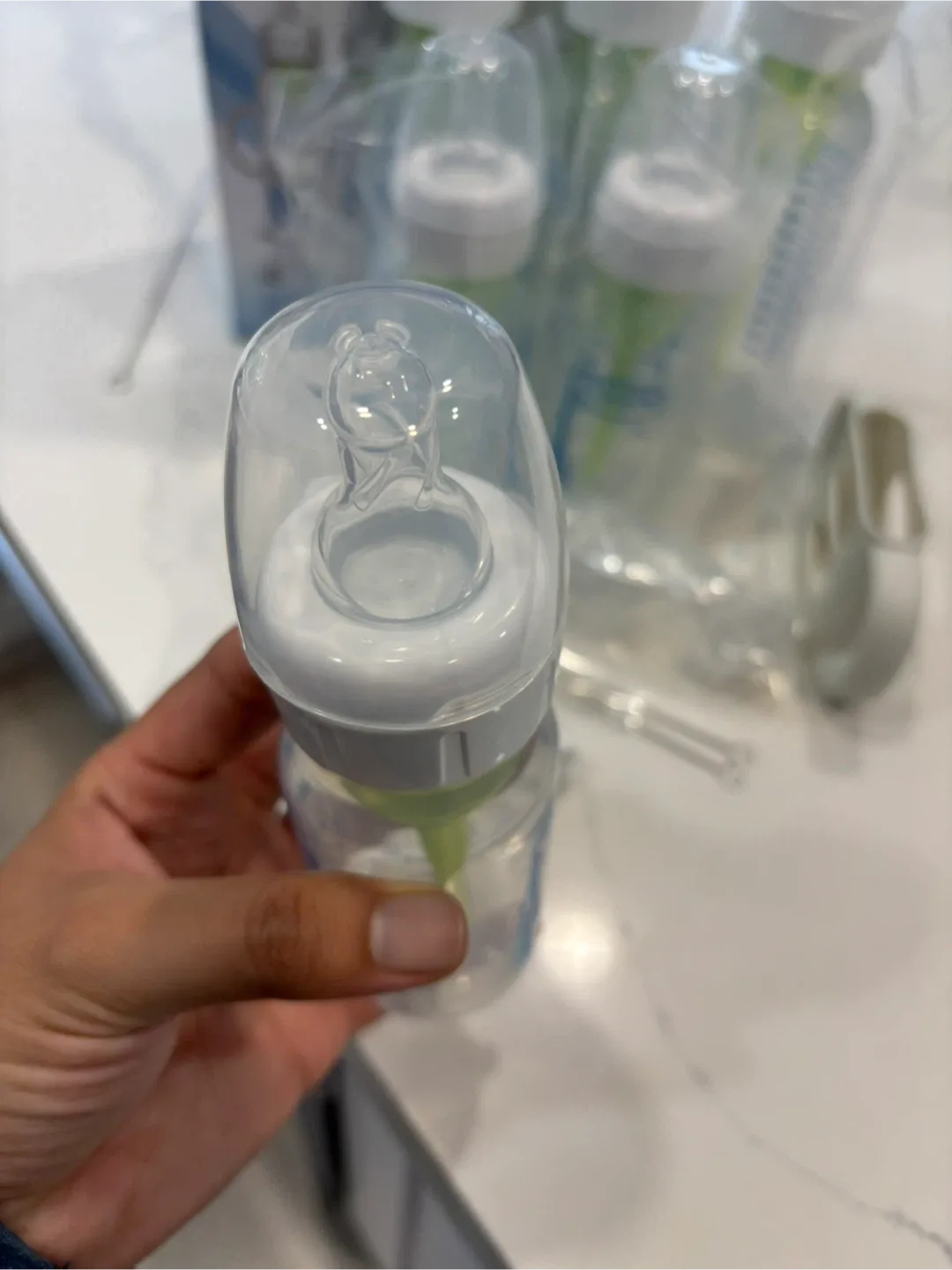 Dr. Brown's Anti-Colic Options+ Baby Bottle Gift Set image indicator(4)