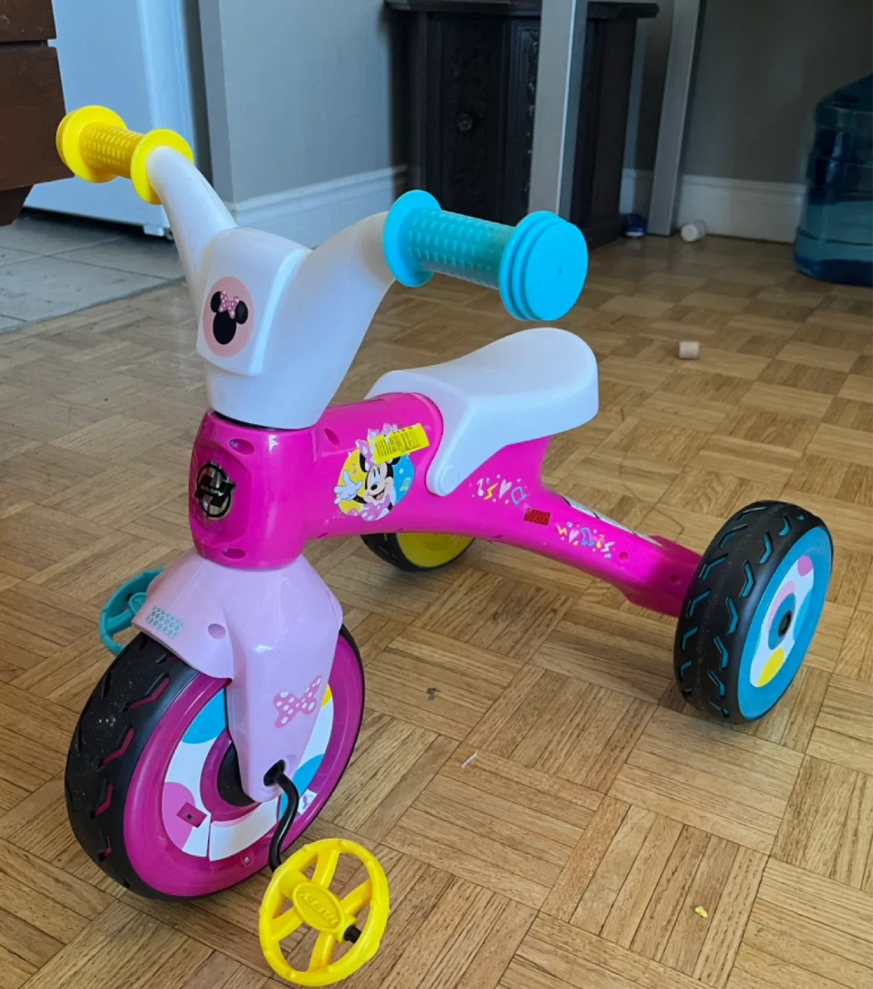 Minnie Mouse Lights Trike image indicator(2)