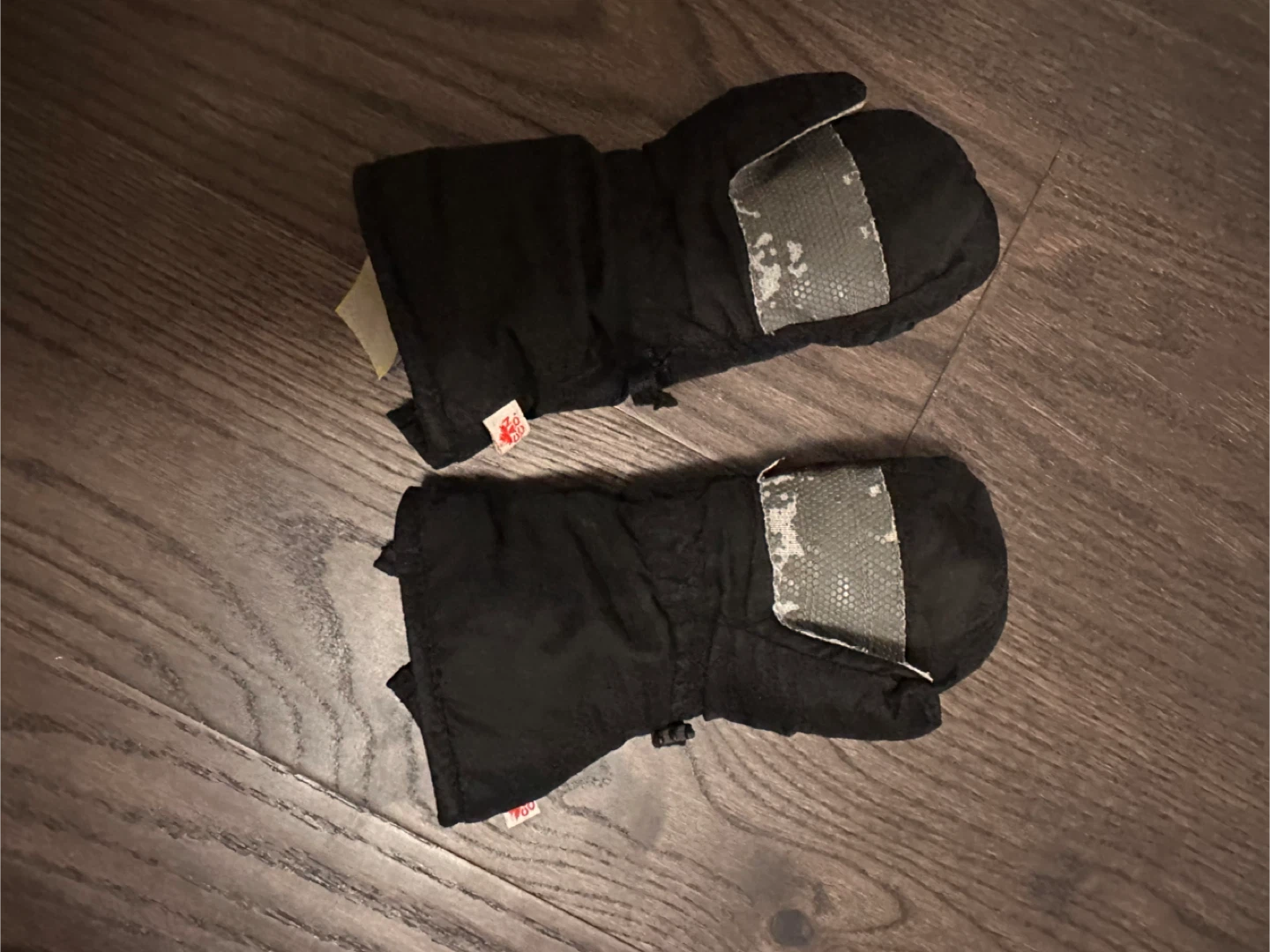 Hot Paws Black Zippered Winter Mittens - photo 2