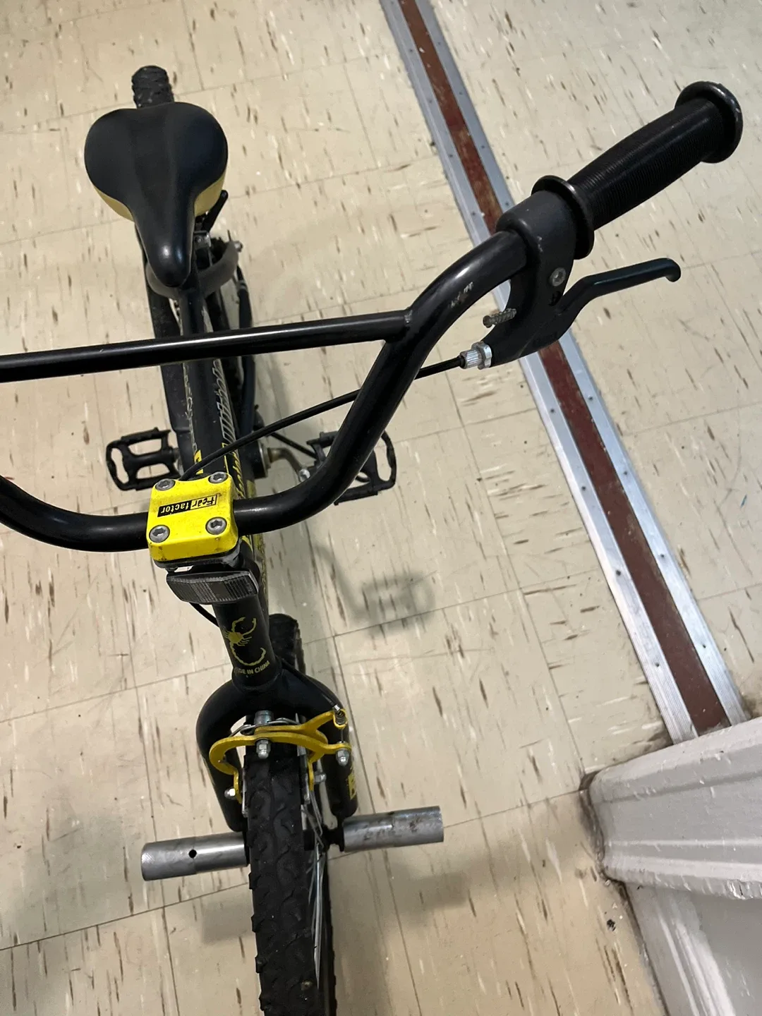 Fear Factor Ultimate Stunt Bike image indicator(2)