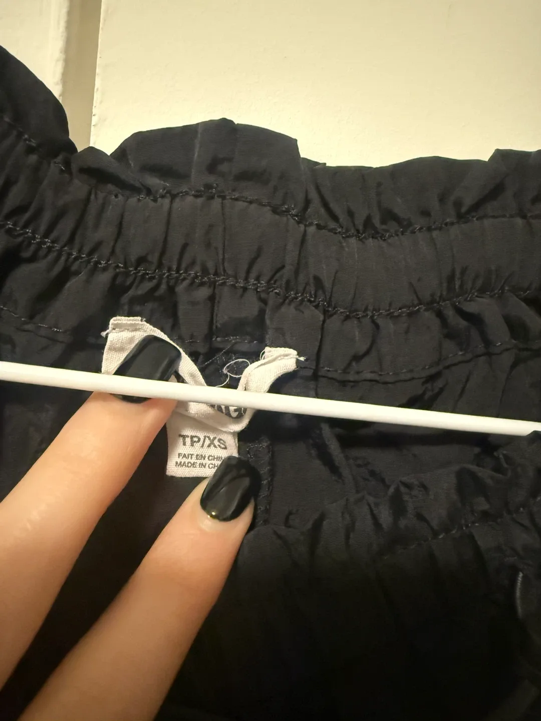 TP Black Cargo Pants - XS image indicator(2)