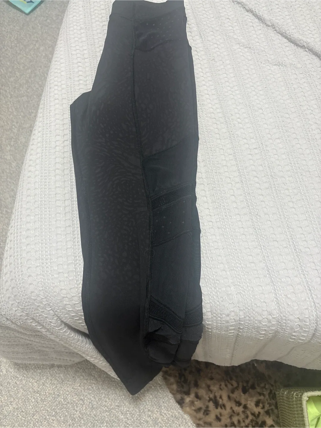 Lululemon Black Leggings thumbnail