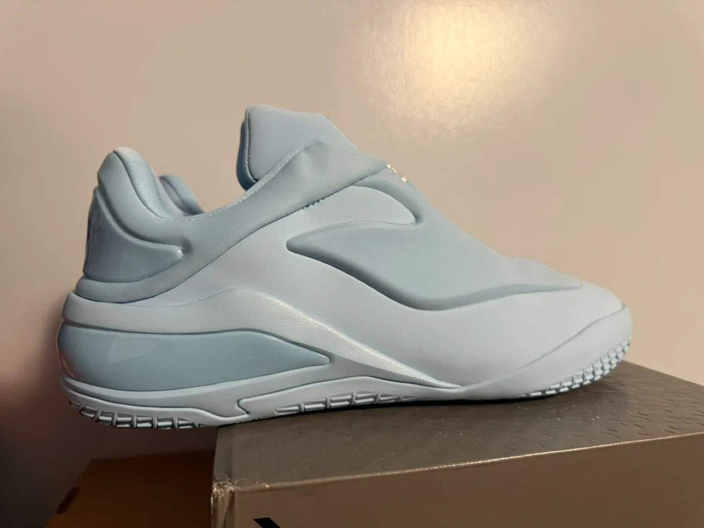 CONVERSE SHAI 001 “MASI BLUE” **Sz 12** $310 FIRM!!!!