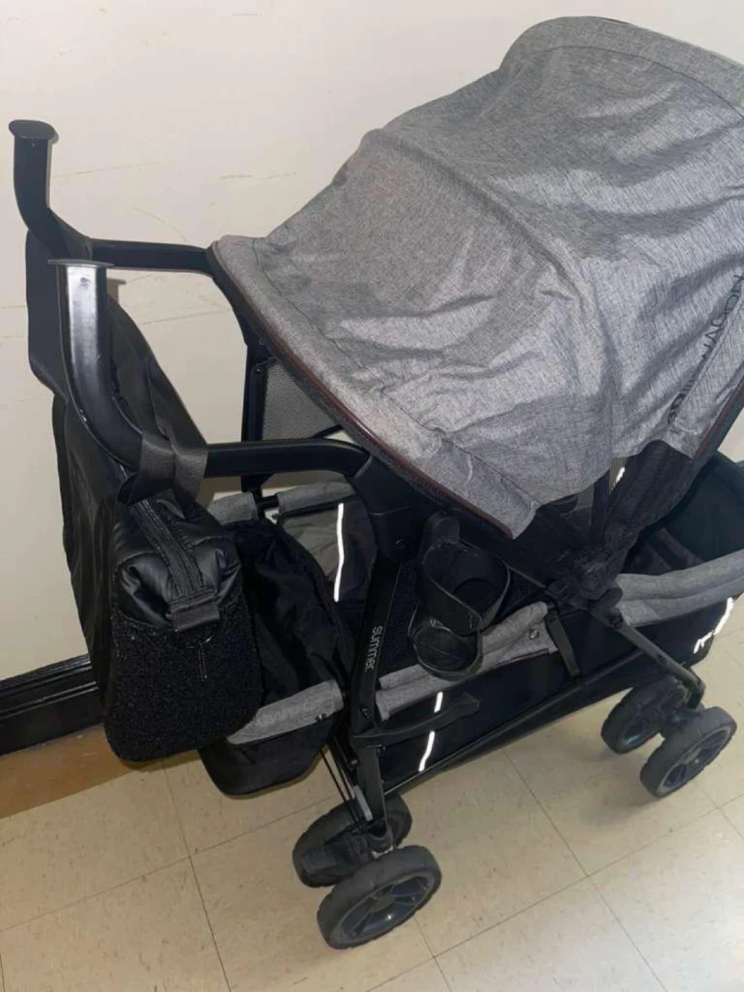 Summer Infant 3D Lite Wagon image indicator(7)