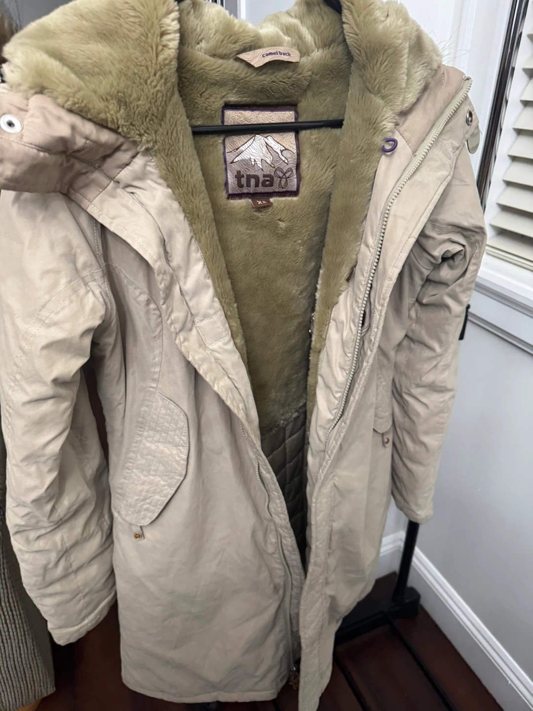 TNA Camel Back Winter Jacket - Size XS