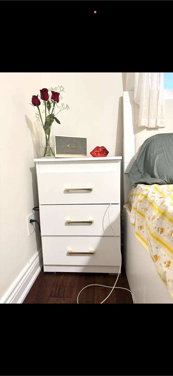 Bedroom Set - Bed, Mattress, Nightstand, Wardrobe image indicator(6)