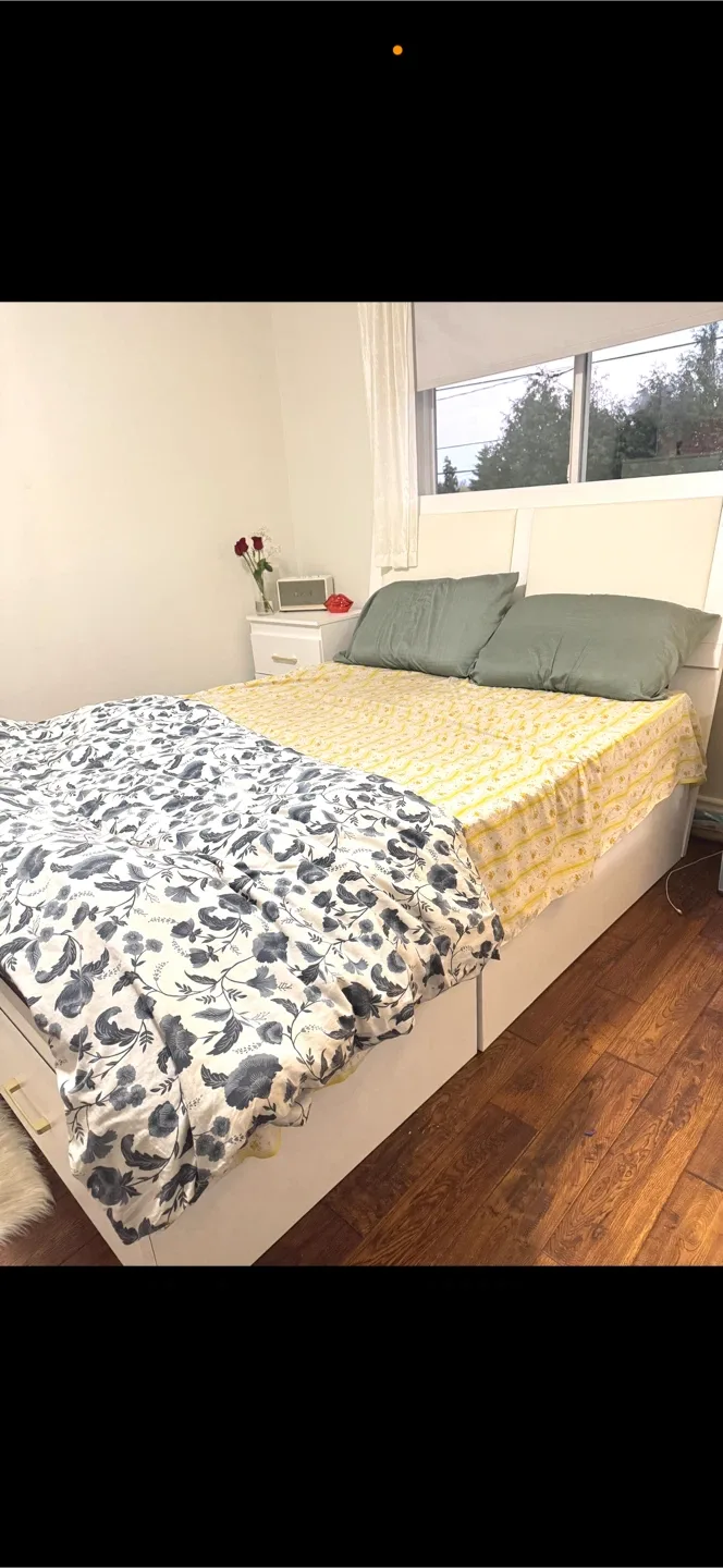 Bedroom Set - Bed, Mattress, Nightstand, Wardrobe image indicator(7)