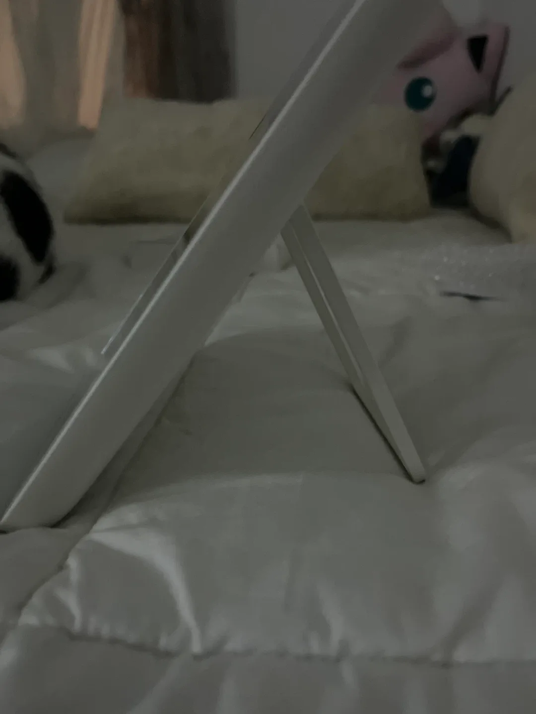 MINISO LED Lighted Mirror - New in Box! image indicator(5)