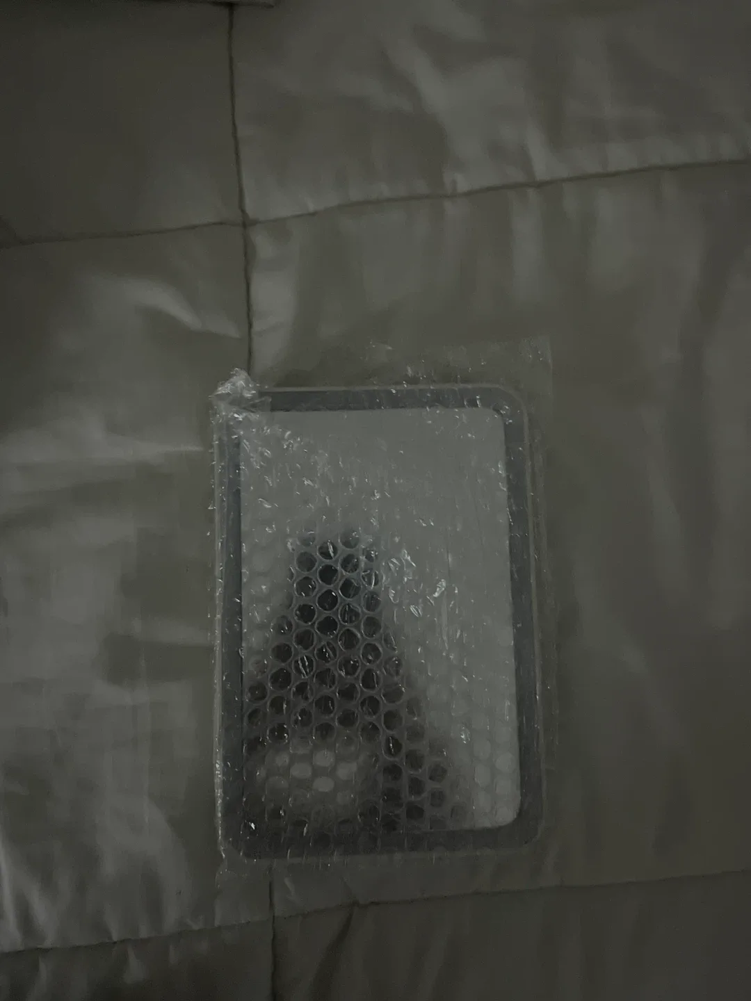 MINISO LED Lighted Mirror - New in Box! image indicator(2)