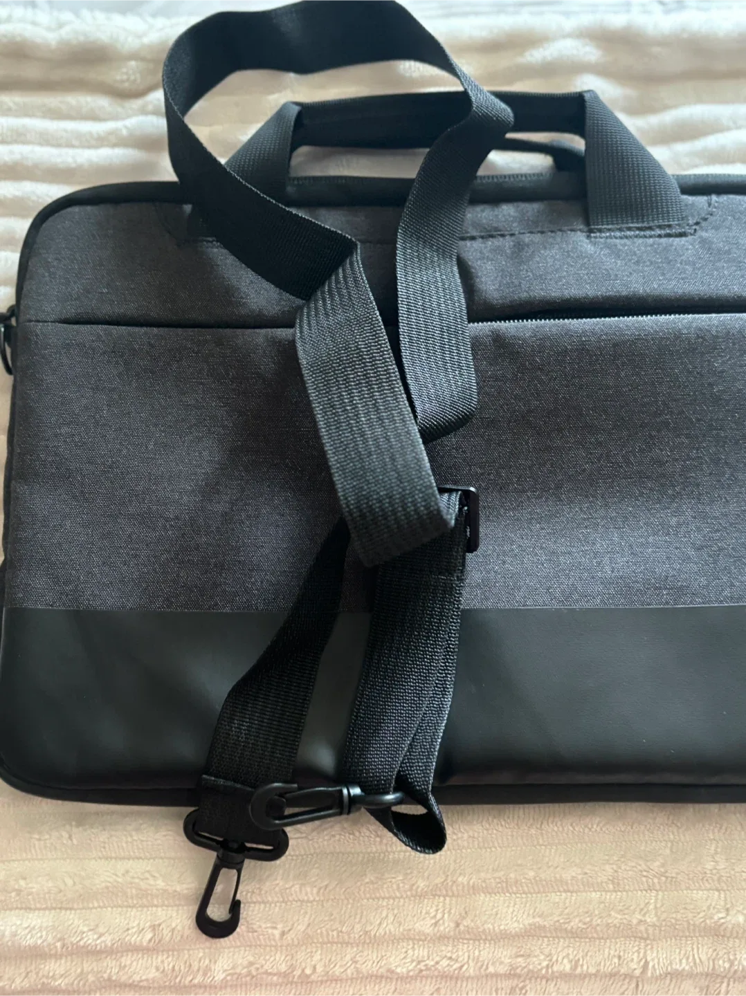 Dell Laptop Bag image indicator(2)