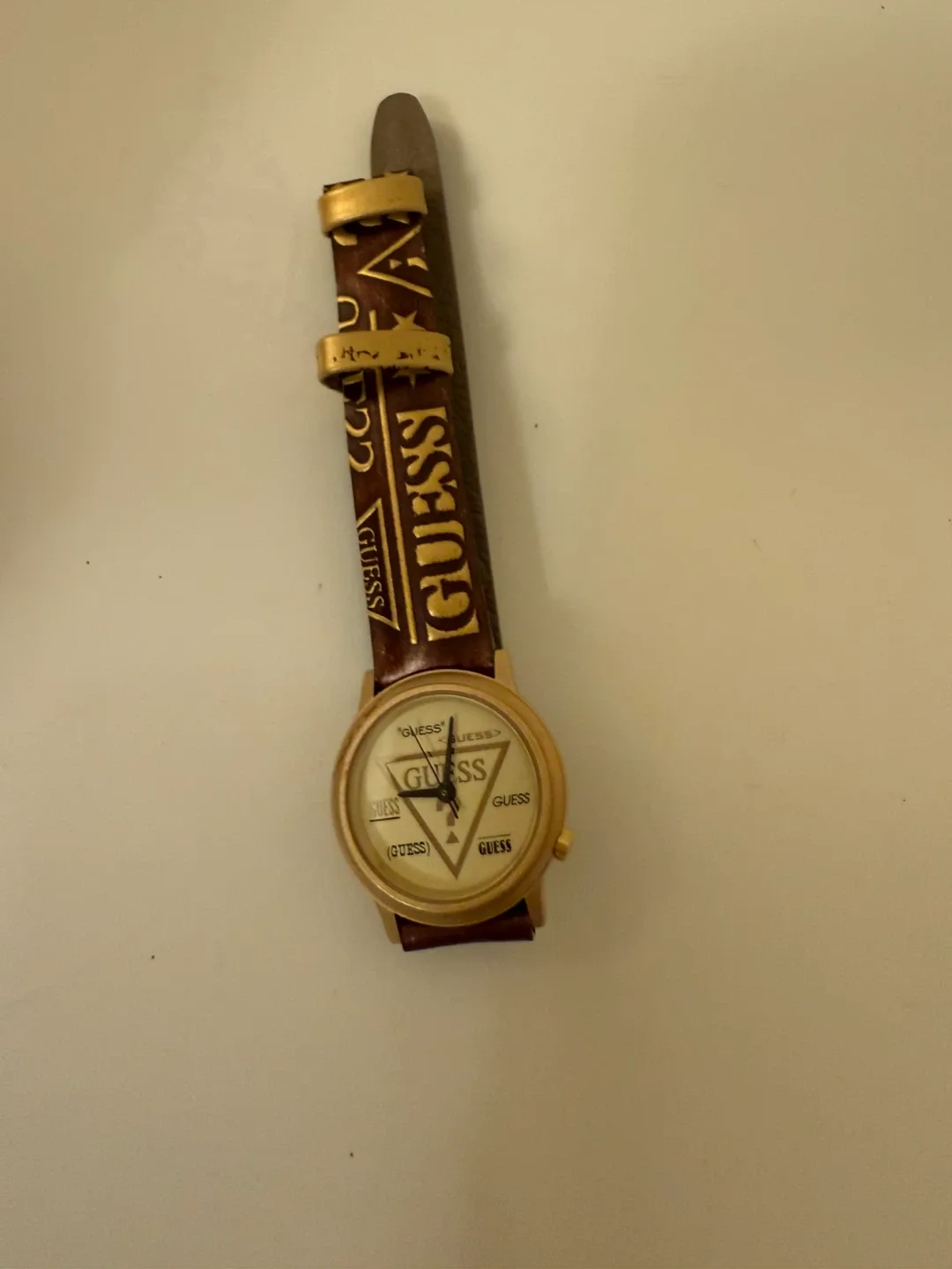 Guess Ladies Watch image indicator(4)