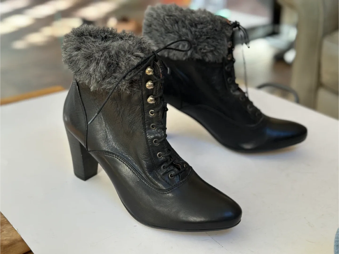 AXARA PARIS  Lace-Up Ankle Boots NEW !! Sz: EUR 40/US 9-9.5 thumbnail