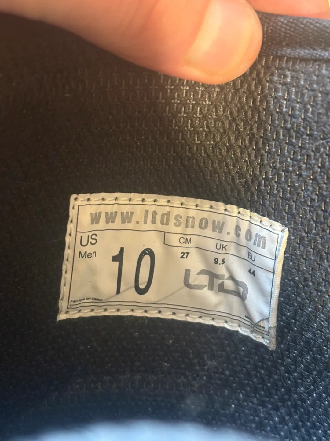 LTD Snowboard Boots - Men's US 10 image indicator(2)