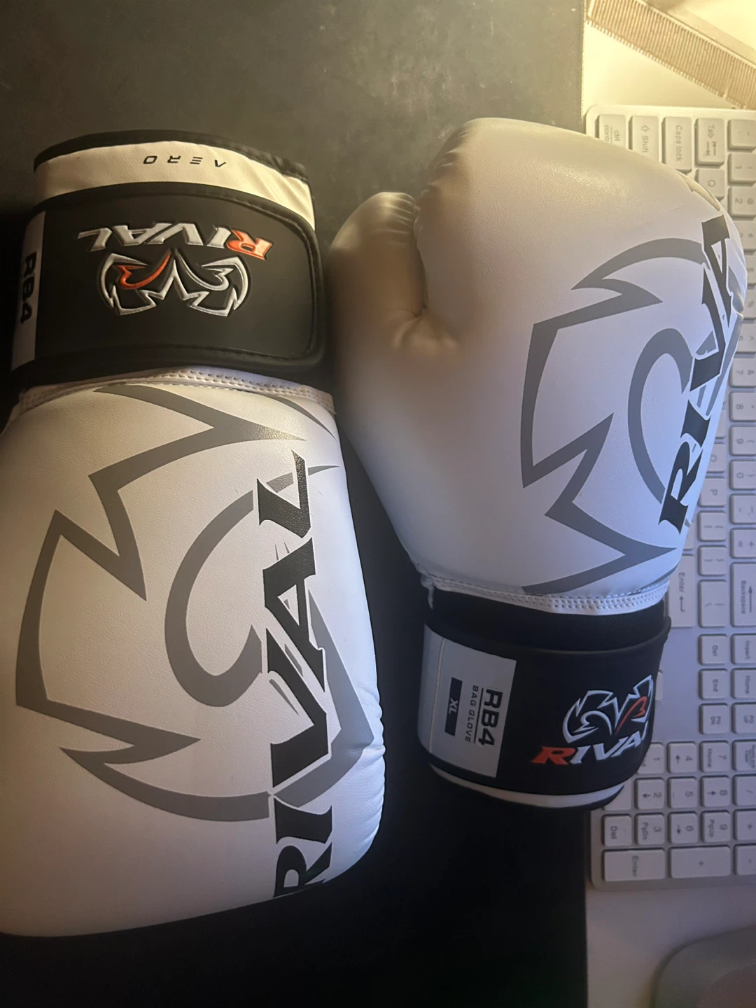 Rival RB4 Bag Gloves - XL