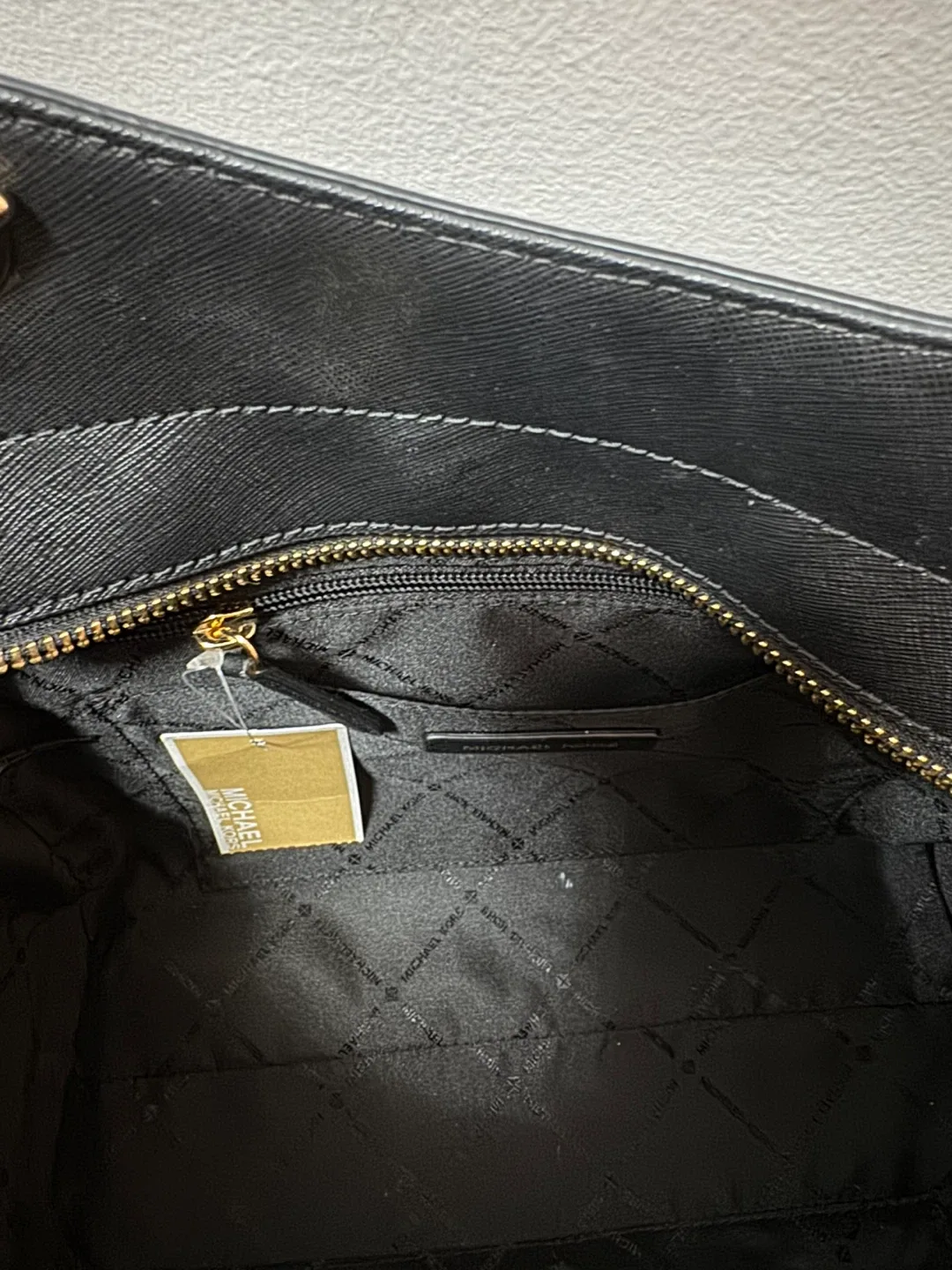Michael Kors Black Tote Bag- Leather image indicator(3)