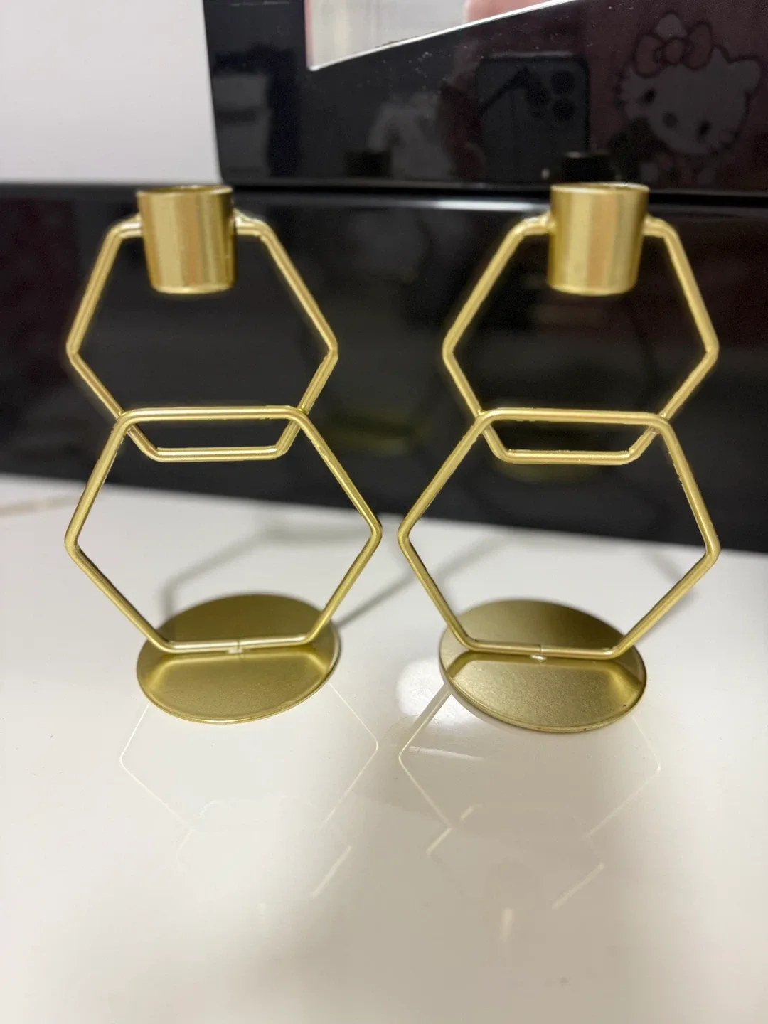 Gold Geometric Candle Holders (Set of 2) image indicator(3)