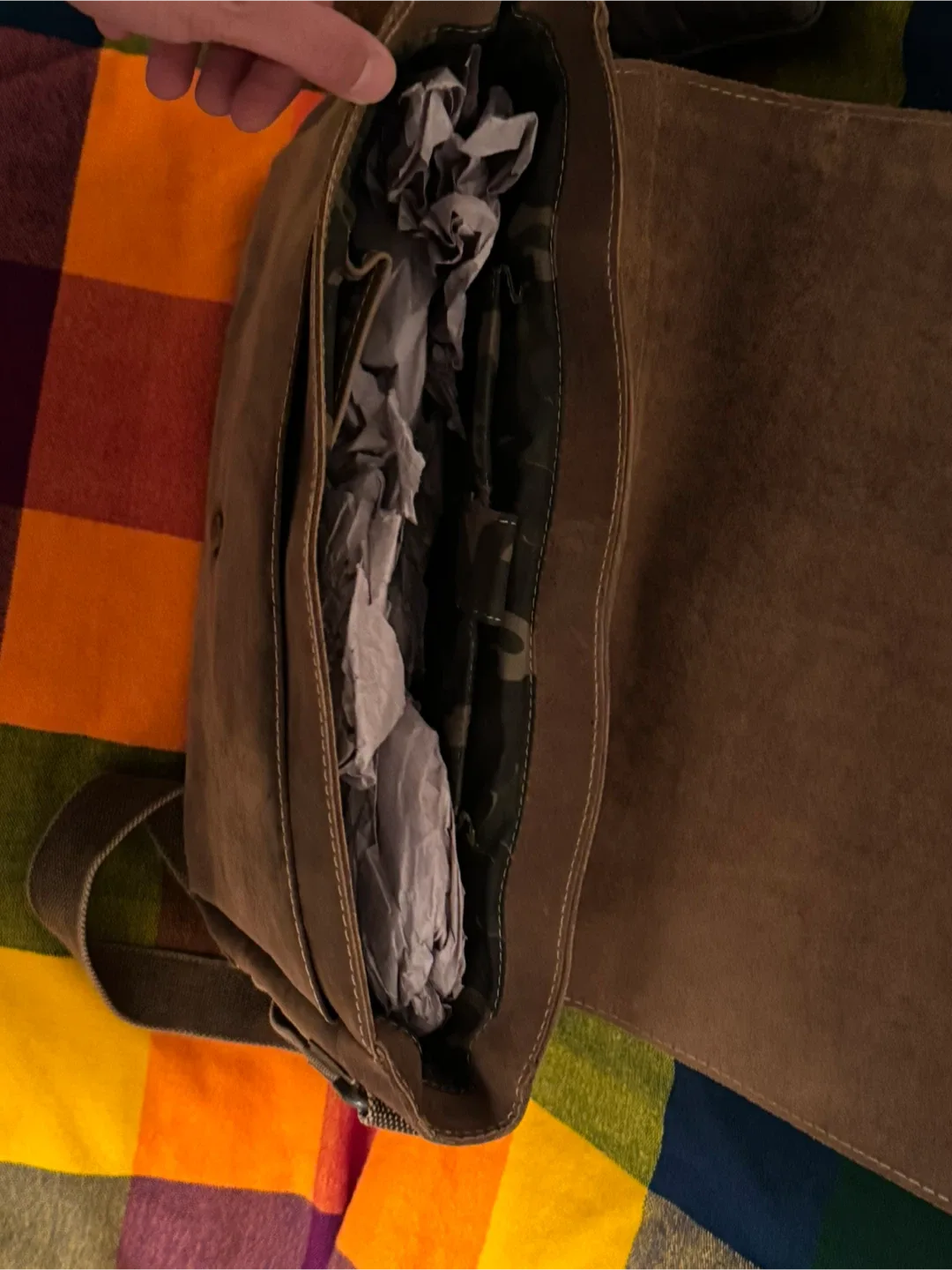 Jack George’s Arizona Brown Leather Men’s Messenger Bag image indicator(3)