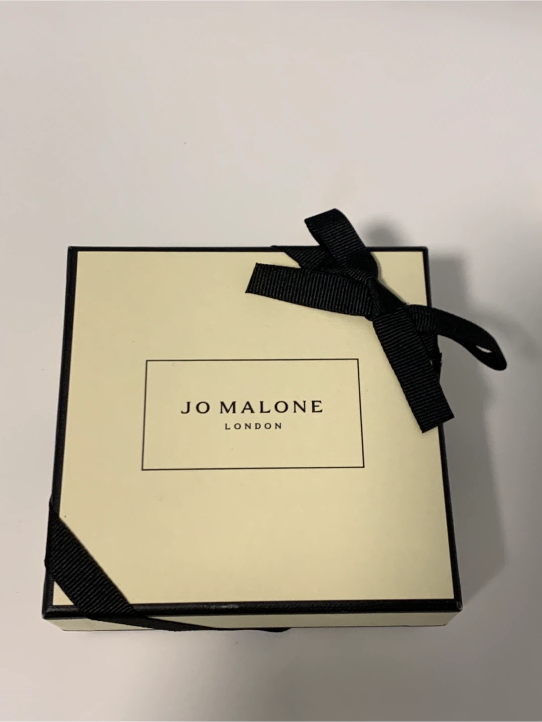 Jo Malone English Pear & Freesia Hand Cream - photo 2