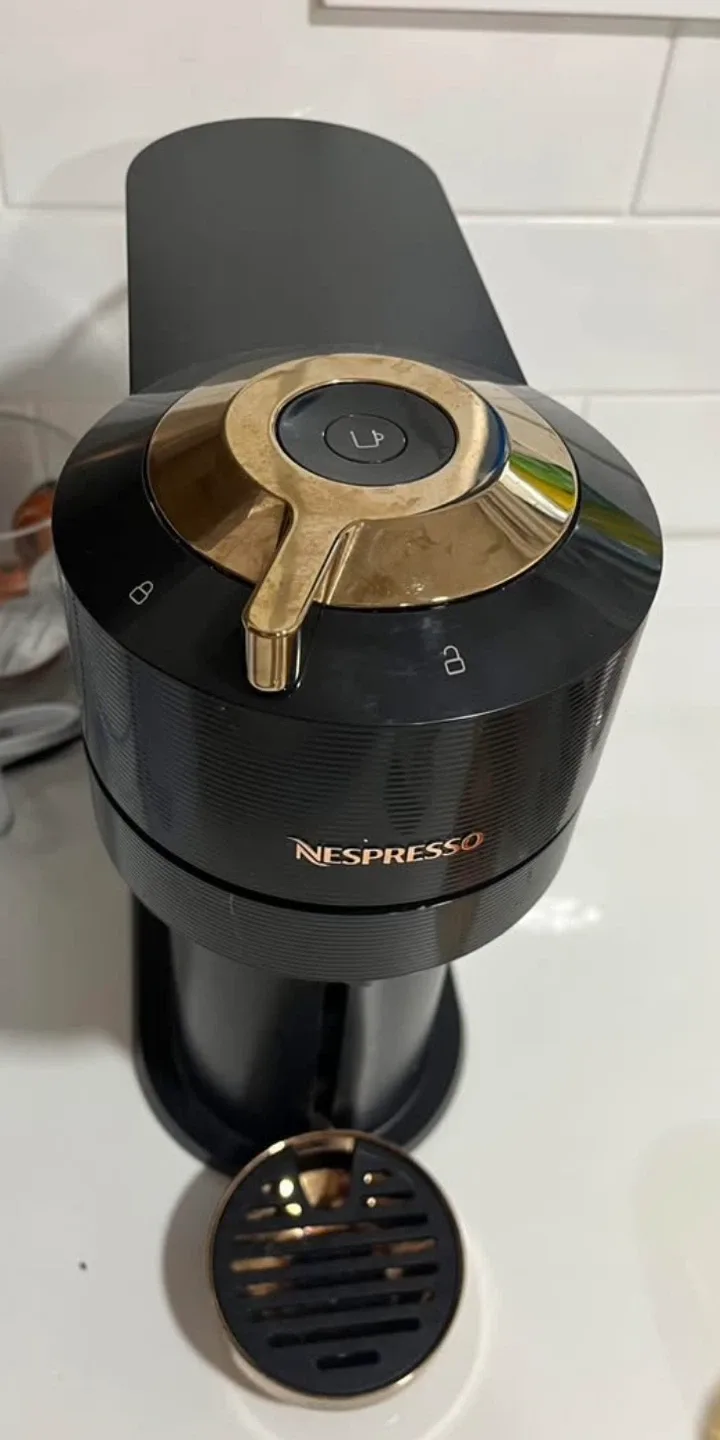 Nespresso Vertuo Next Coffee Machine - Black & Gold image indicator(3)