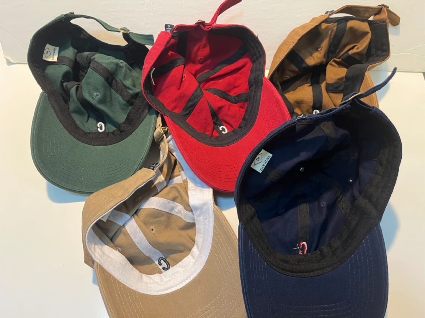 ‘C’ Baseball Caps (Lot) - photo 3