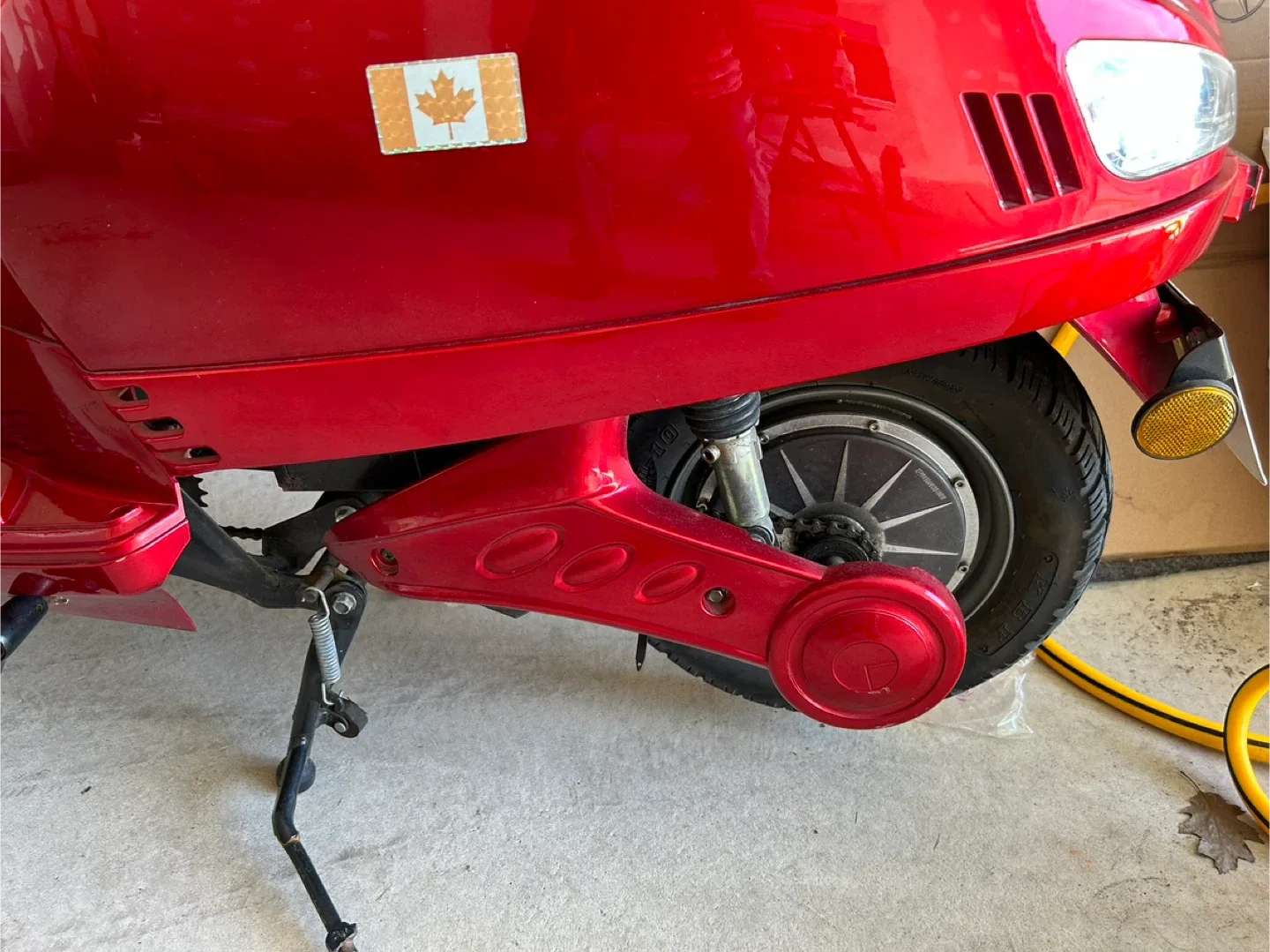 Daymak E-Bike Red image indicator(6)