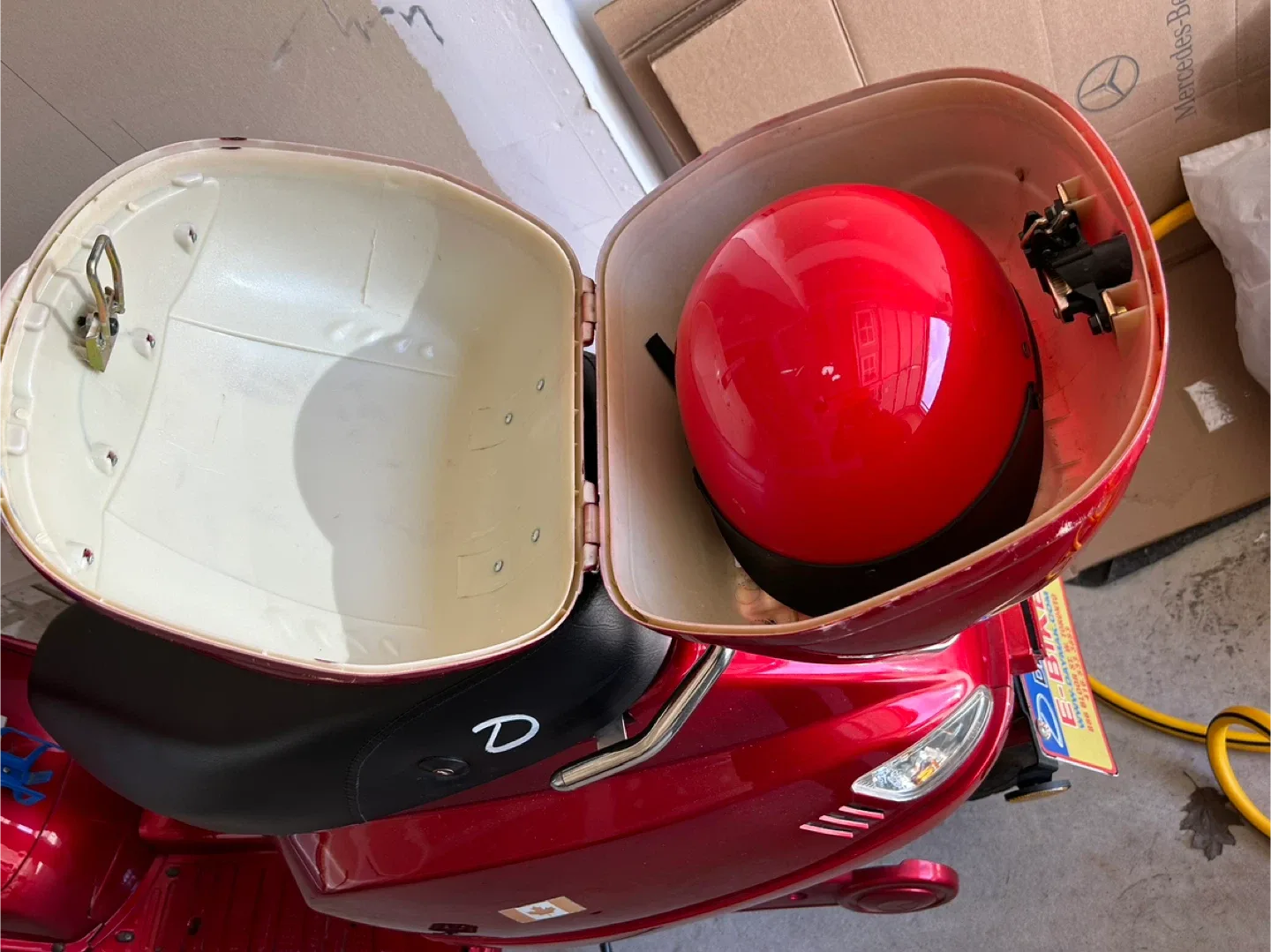 Daymak E-Bike Red image indicator(7)